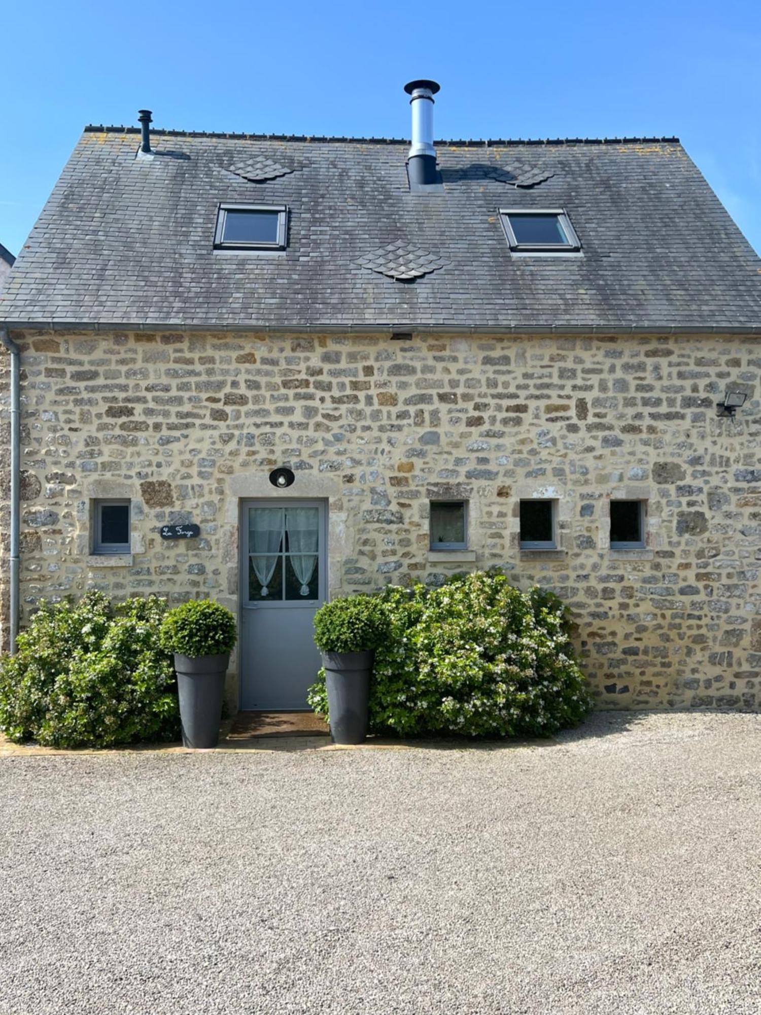La Forge, Gite Familial,A Sainte Mere Eglise Villa Exterior photo